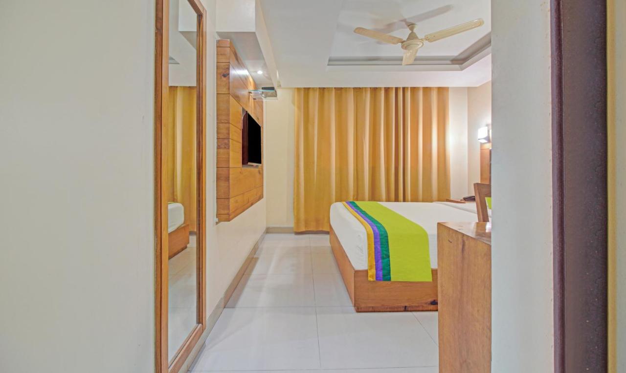 Treebo Trend Anam Interrnational Hotel Mumbai Luaran gambar